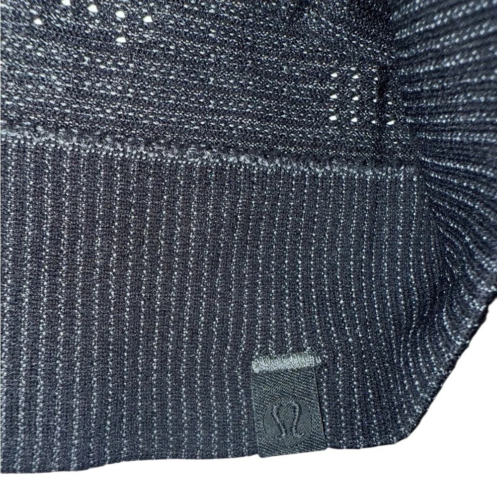 Lululemon Swiftly Breathe Long Sleeve
Vented Camo Black / Asphalt Grey Orig $78 - Picture 6 of 8